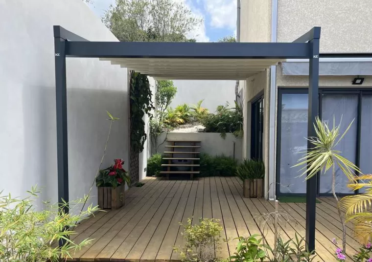 Pergolas bioclimatiques, Saint-Pierre, Store Réunion