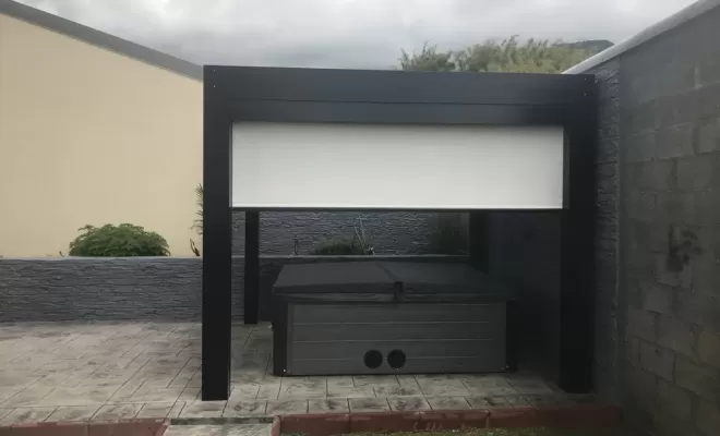 Pergola bioclimatique, Saint-Pierre, Store Réunion