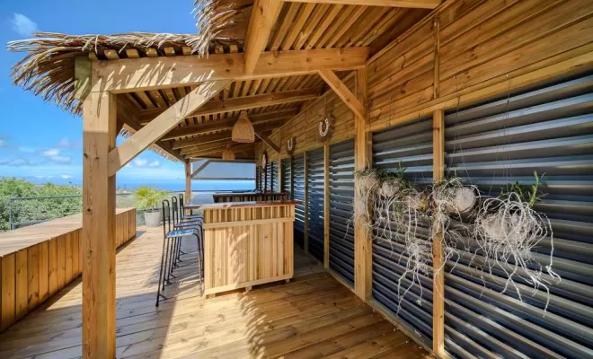 Pergola en bois, Saint-Pierre, Store Réunion
